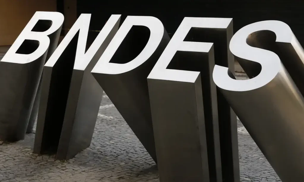 BNDES lucra R$ 2,7 bilhões e amplia carteira de crédito no 1º trimestre
