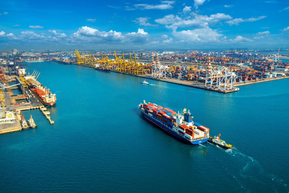 Balança comercial em abril registra aumento nas exportações e importações