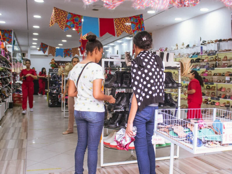 CDL projeta crescimento de até 6% nas vendas do comércio durante o “São João”