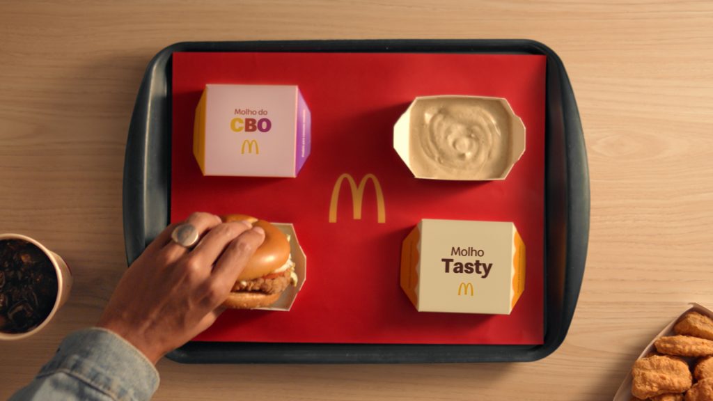 Bonde do Quadradão de Molho: McDonald’s anuncia novo tamanho dos molhos Tasty e CBO