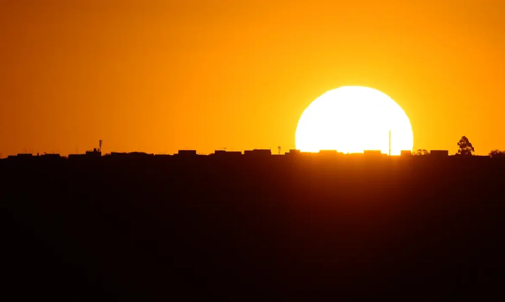 Horário de verão tem apoio de mais da metade da população, diz estudo