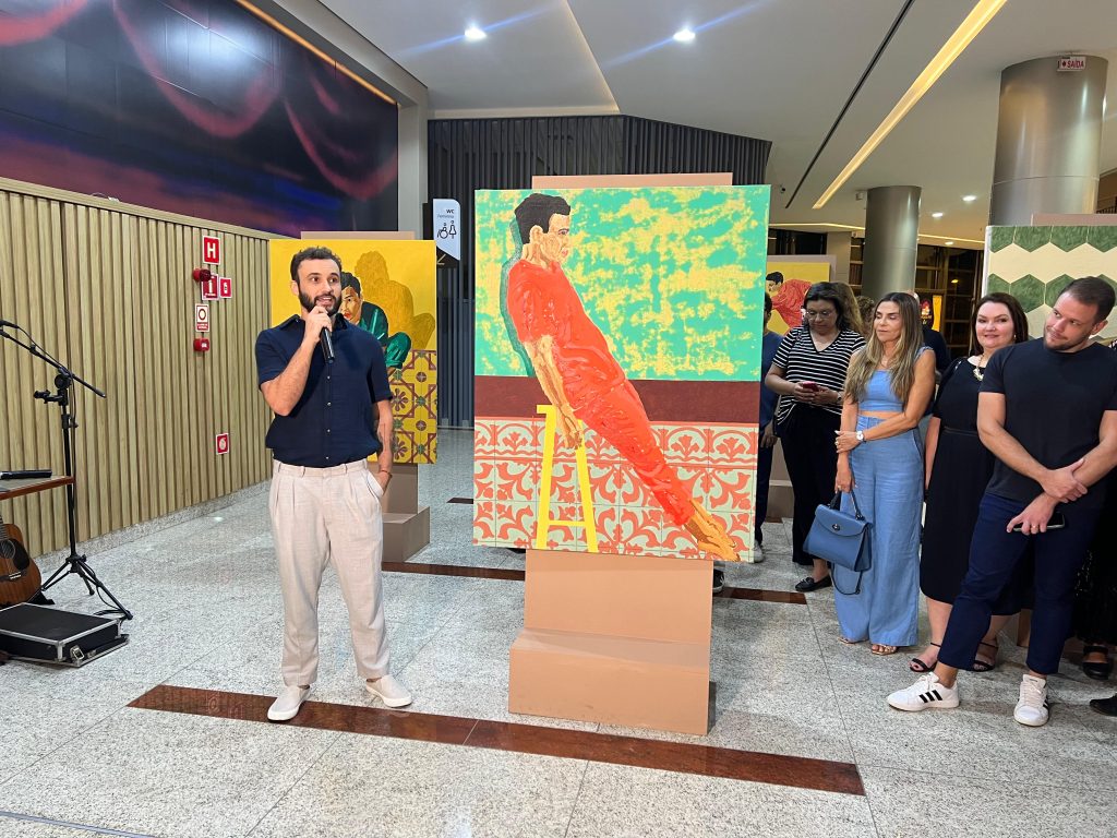 Lançamento da exposição “Guerreiros do Sol”, de Pedro Delgado, surpreende público no Espaço Arte Brasil