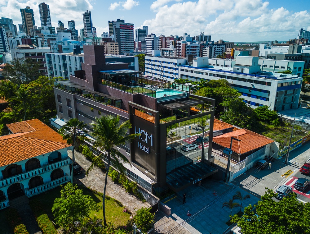 Em João Pessoa, o HCM Hotel apresenta o Reveillon Aquamarine 2025