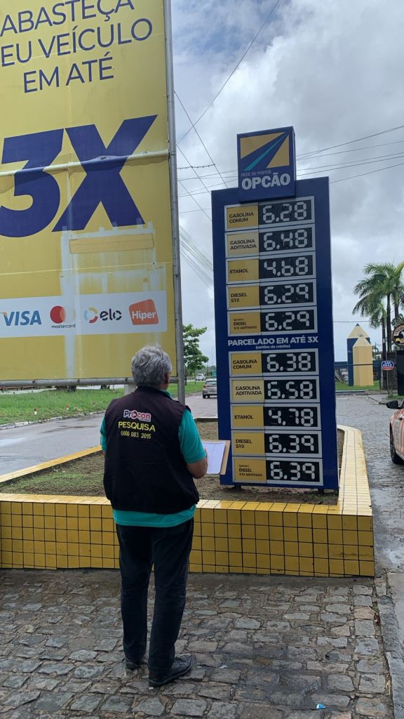 Procon-JP registra diferença de R$ 0,32 no preço da gasolina e de R$ 0,61 no do álcool