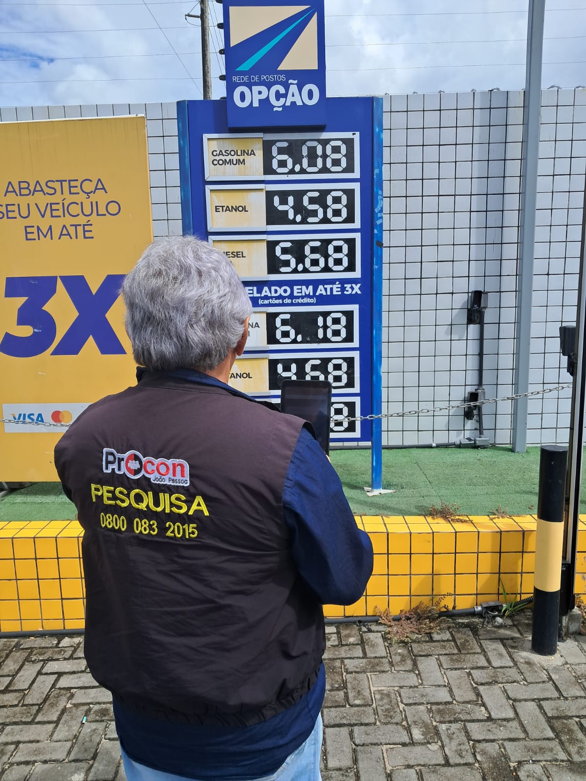 combustível