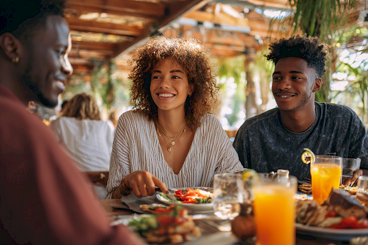 Geração Z provoca mudanças em bares e restaurantes com novos hábitos de consumo