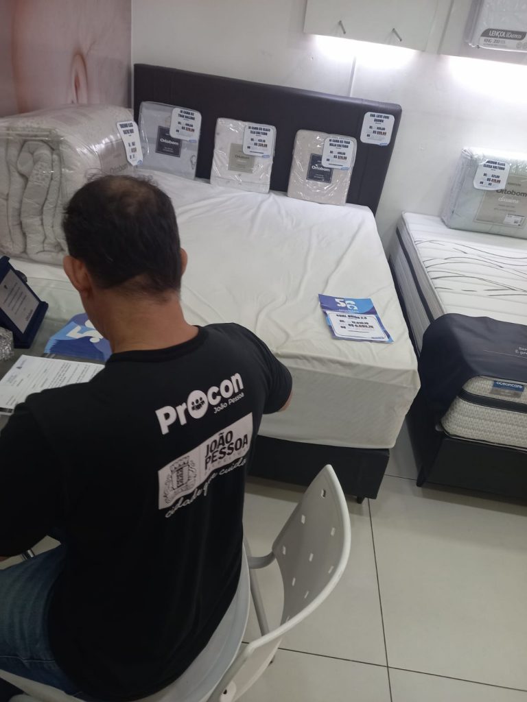 Operação do Procon-JP sobre lei que proíbe cobrança de frete notifica 101 estabelecimentos