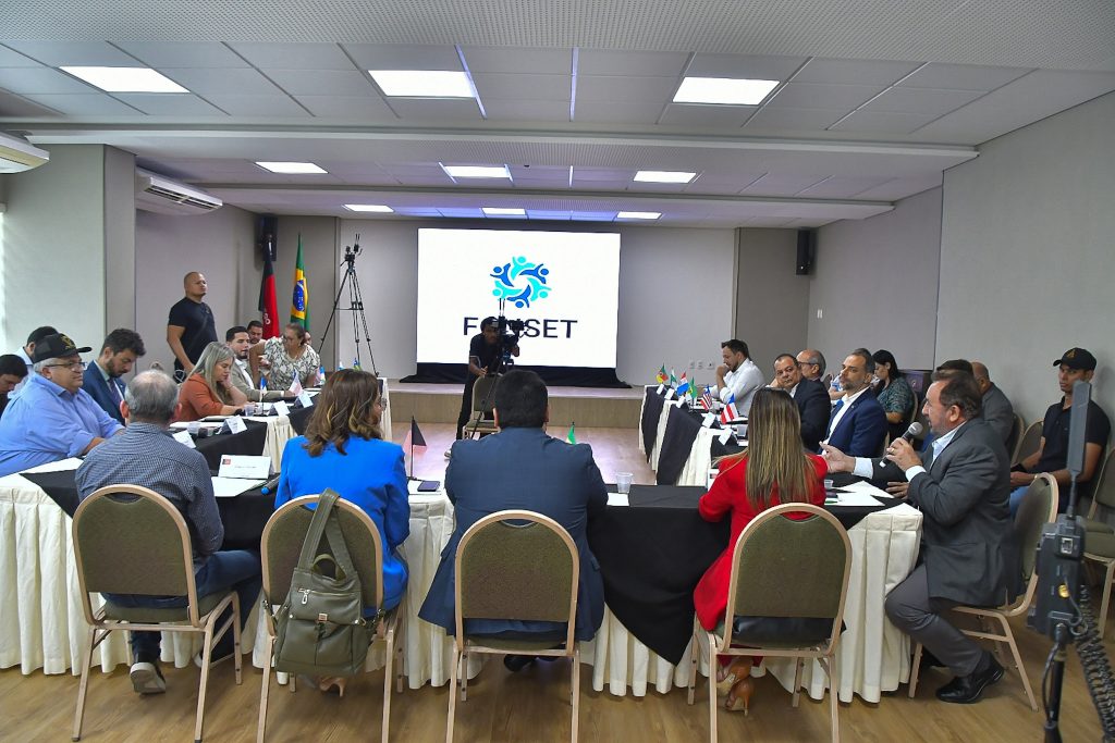 Paraíba apresenta arranjos produtivos locais em Fórum Nacional de Secretários