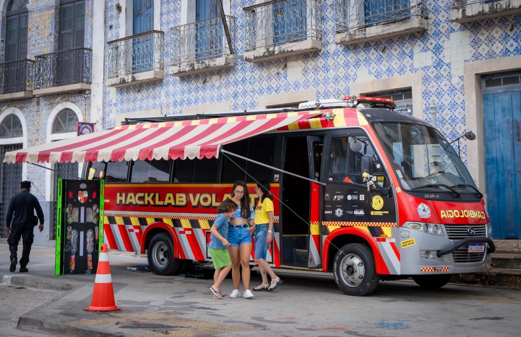 Hacklab Volante chega a João Pessoa com exposições e oficinas, em setembro