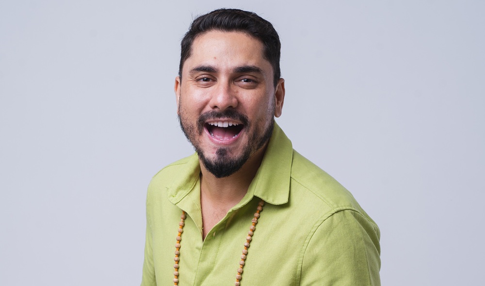 Yuri Carvalho celebra Gonzaguinha em apresentação única no Teatro do Sesc em João Pessoa