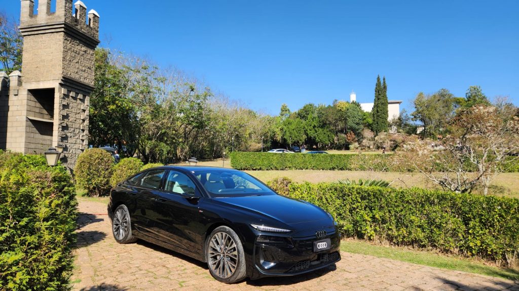 Paraíba Auto Total: Audi une luxo, desempenho e tecnologia no A6 Sportback e-tron