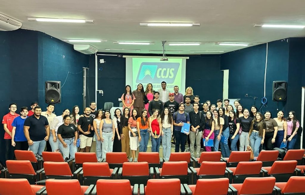 Conecta Jovem incentiva empreendedorismo no sertão e dialoga sobre negócios