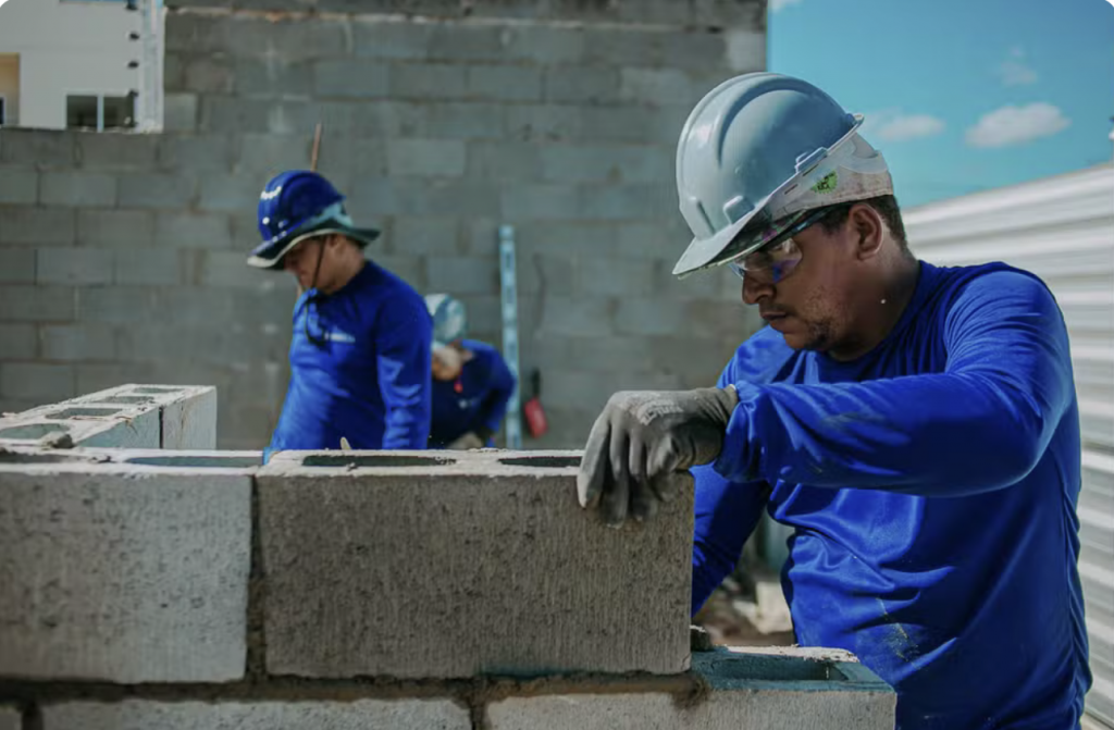 Grupo Delta anuncia 180 vagas e projeta dobrar equipe até o fim do ano