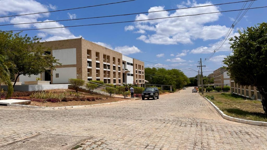 Pacto Novo Cariri 25 anos: jovens transformam sonhos em carreira profissional por meio da educação