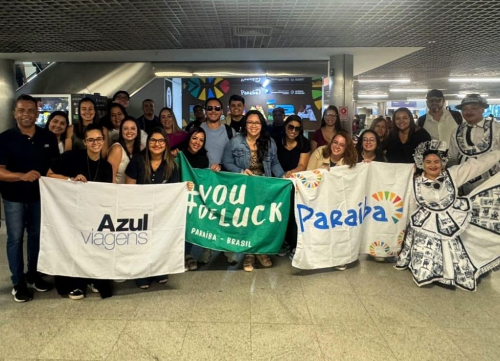 Paraíba recebe agentes de viagens da Azul com forró e roteiros exclusivos do litoral ao interior