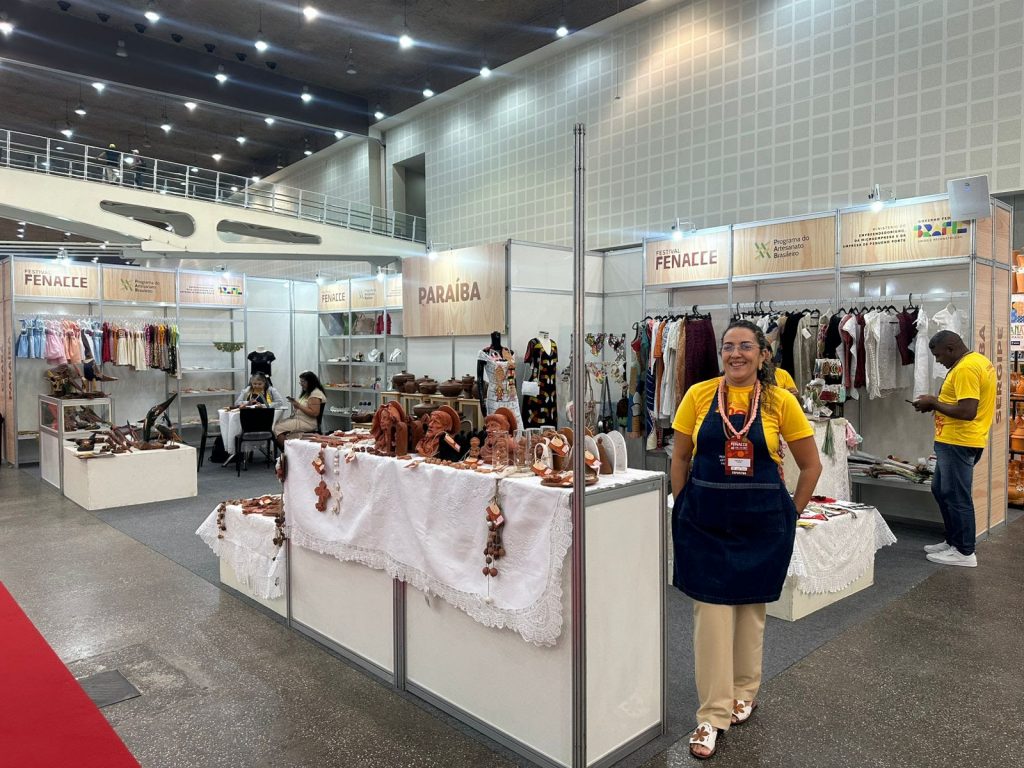 Artesãos paraibanos participam até o próximo domingo do 7° Festival Nacional de Artesanato do Ceará