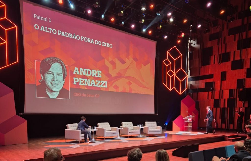 “O alto padrão é uma alfaiataria”, diz André Penazzi no Real Estate Summit