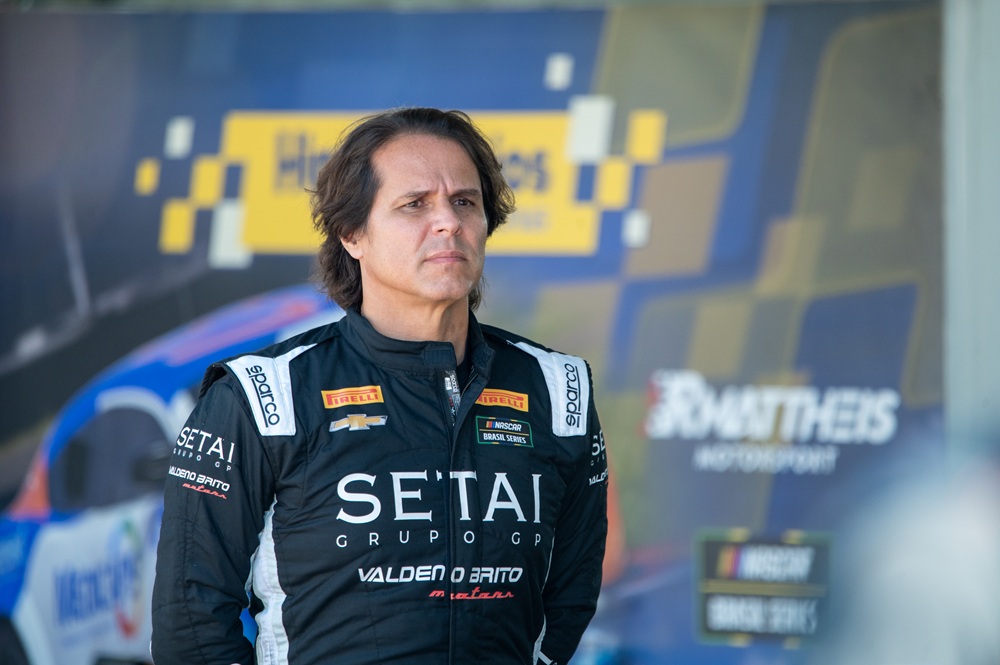 Setai Grupo GP patrocina Valdeno Brito na NASCAR Brasil