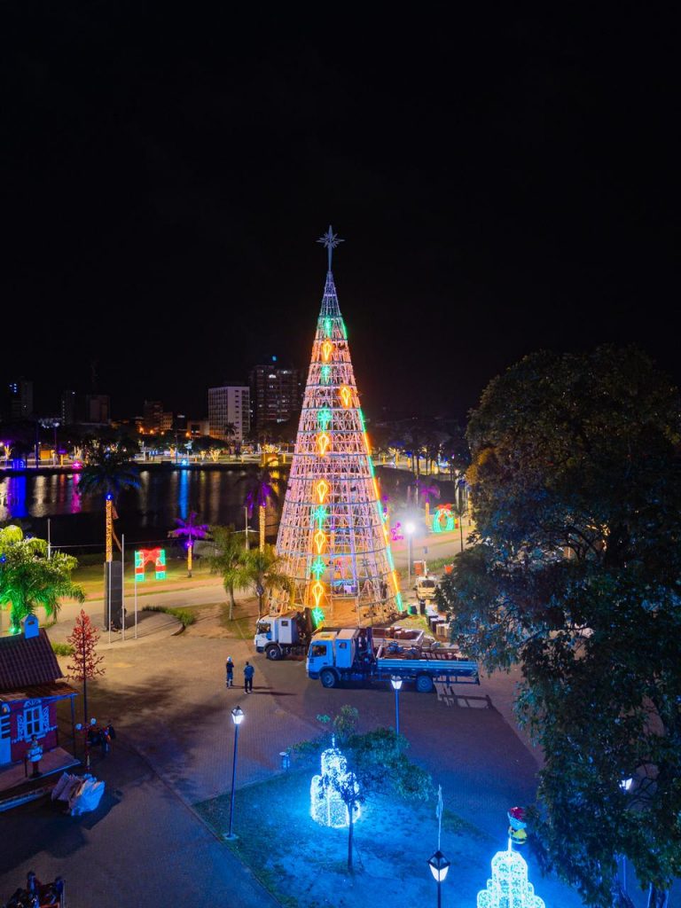 Iluminação natalina de João Pessoa será acionada na sexta-feira (31) com árvore de 43 metros
