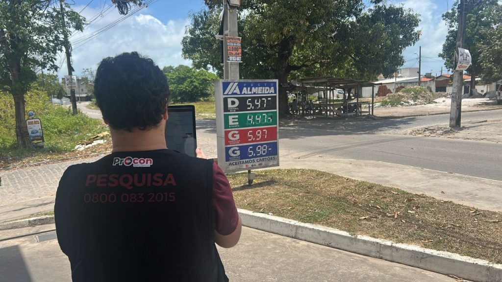 Pesquisa do Procon-JP mostra queda no preço do etanol e gasolina comum