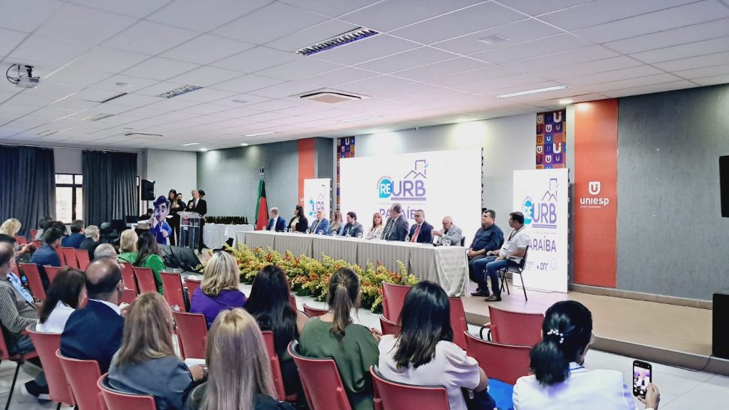 TJPB assume compromisso histórico com prefeitos e registradores para impulsionar regularização fundiária na Paraíba