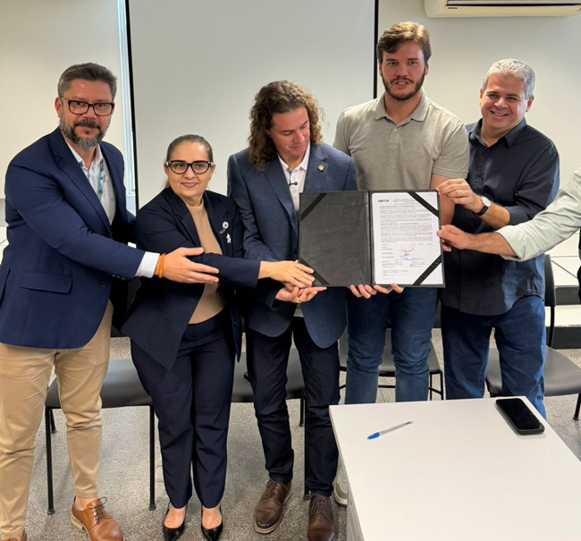Caixa e Prefeitura contratam R$ 16,9 milhões do novo PAC para construção de policlínica em CG