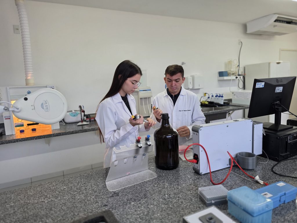 Pesquisadores da UEPB desenvolvem tecnologia para detecção de bebidas adulteradas com metanol