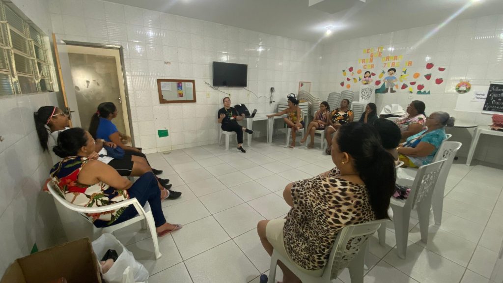 Programa em Campina Grande capacita mulheres em culinária e empreendedorismo