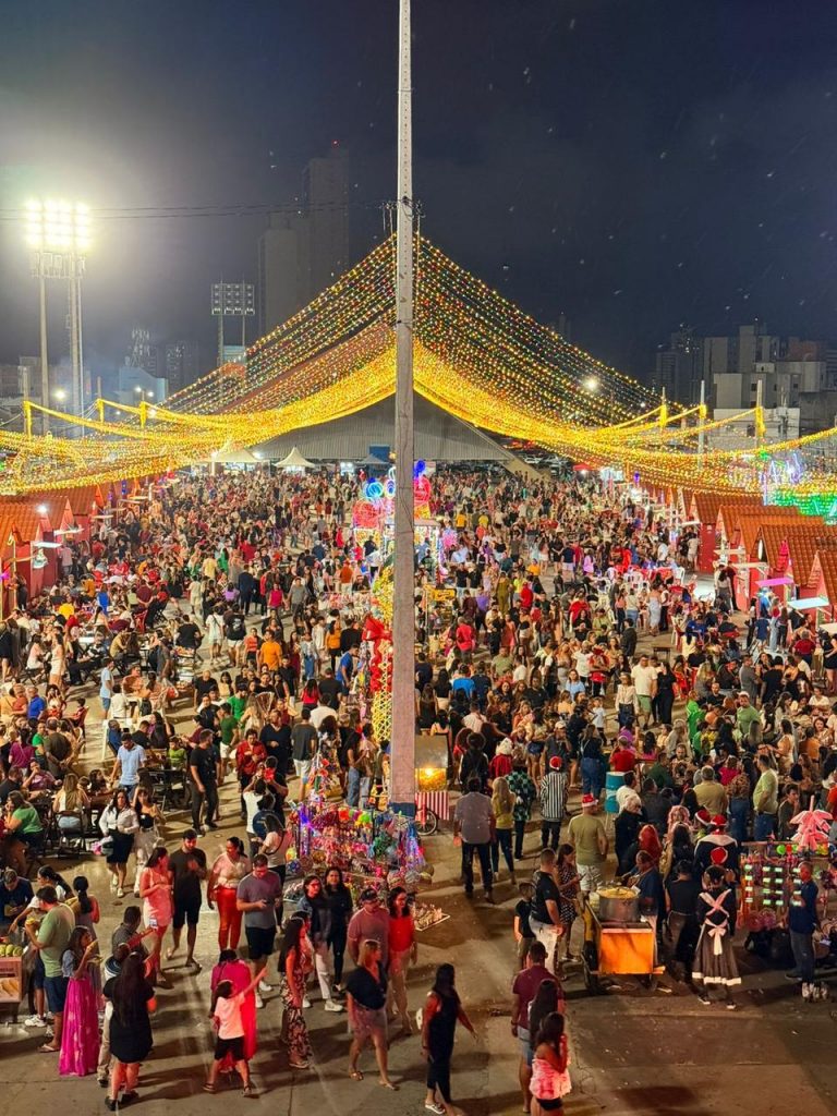 Prefeitura de Campina Grande abre cadastro para comerciantes do Natal Iluminado 2025