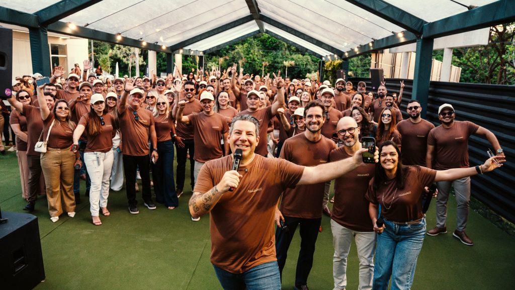 Stand de vendas do Green House no Portal do Sol tem proposta de experiência sensorial