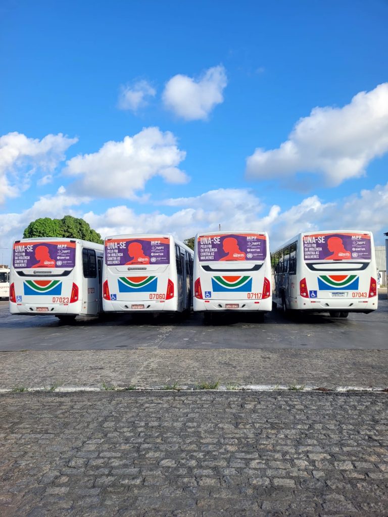 Campanha pelo fim da violência contra as mulheres começa a circular no transporte coletivo de João Pessoa