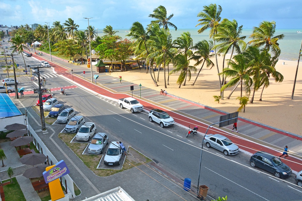 João Pessoa proíbe brinquedos de controle remoto e autopropelidos nos largos e calçadas da Orla