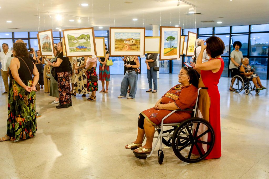 Festival Internacional de Aquarela está aberto à visitação na Estação Cabo Branco