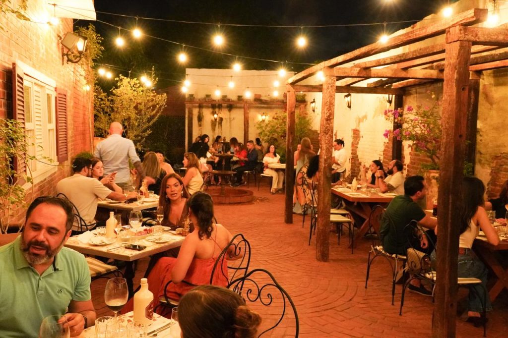 Inspirado nas vielas italianas, Botteca Toscana abre as portas em João Pessoa