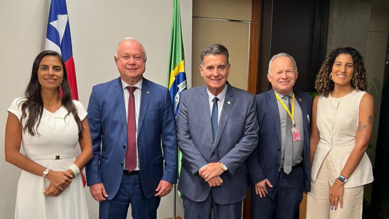 oficiais de justiça