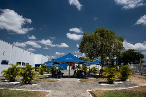 AeC abre 650 vagas de emprego imediatas em Cg e Patos, sem exigência de experiência