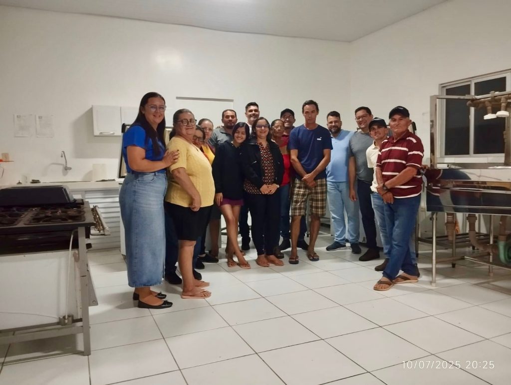 Cooperativa Hidroçu revitaliza produção hidropônica em São João do Cariri com apoio do Sebrae