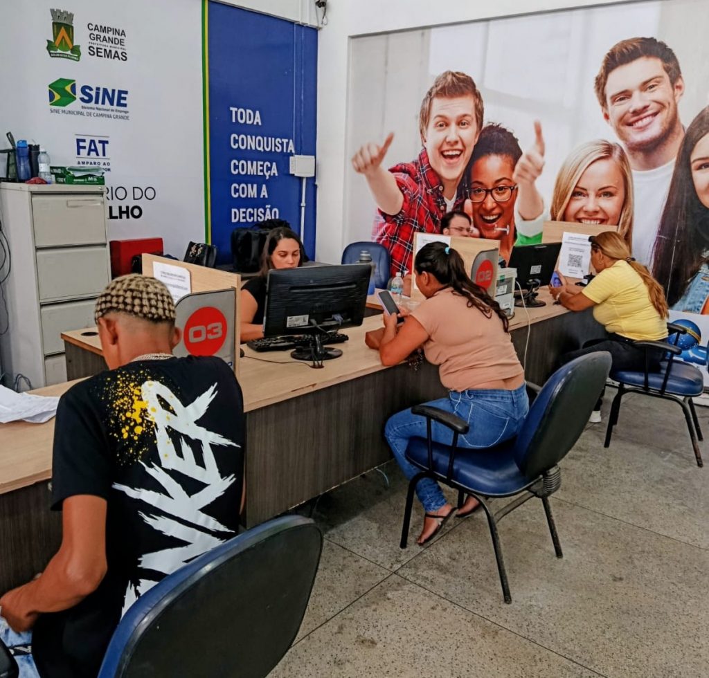 Campina Grande oferece 878 vagas de emprego, nesta semana, conforme sistema de cadastro do Sine Municipal