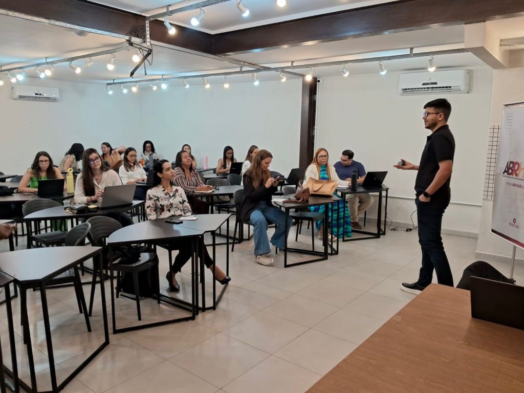 Capacitação de lideranças: ABRH-PB promove o primeiro encontro do Papo Estratégico de Gestão
