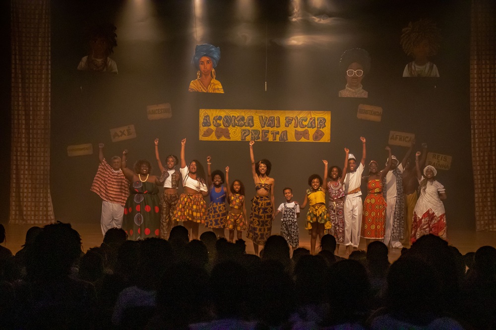 Com R$ 300 bilhões em circulação, periferias impulsionam economia criativa no Brasil