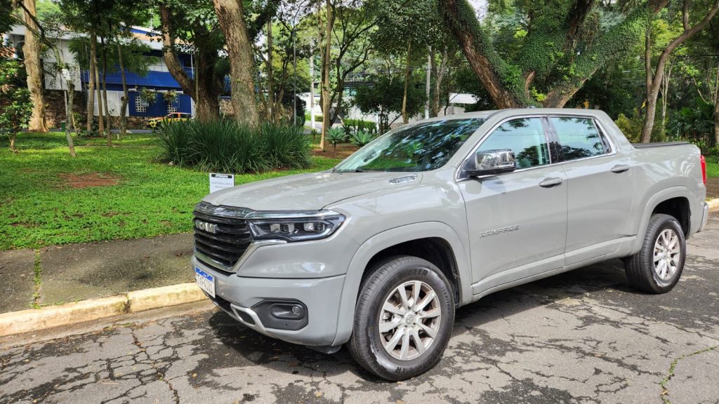 Ram Rampage 2026 atua no limite de uso urbano e amplia alcance na estrada
