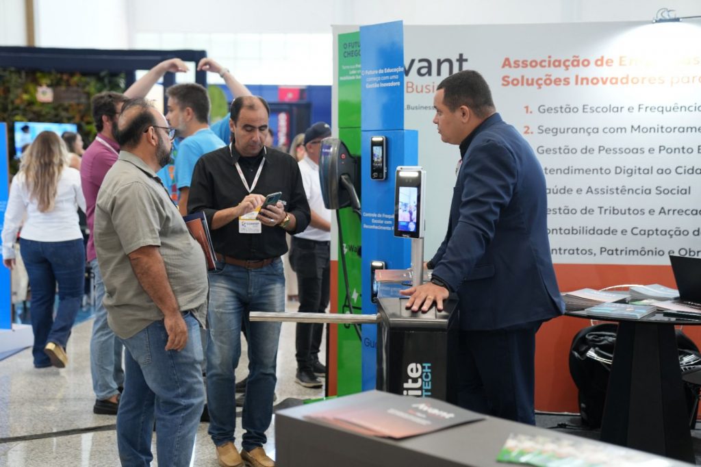 Tecnologia paraibana leva inteligência artificial para modernizar serviços públicos no Confep