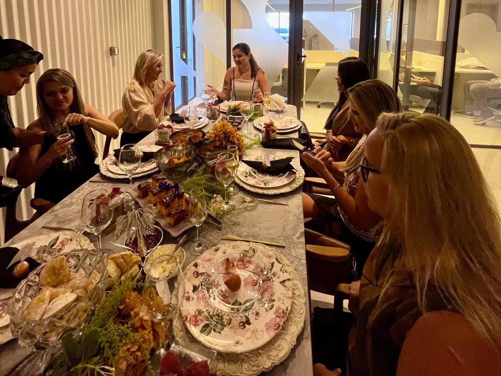 “Mulheres que constroem o futuro”: encontro debate inteligência emocional e carreira, em Cabedelo