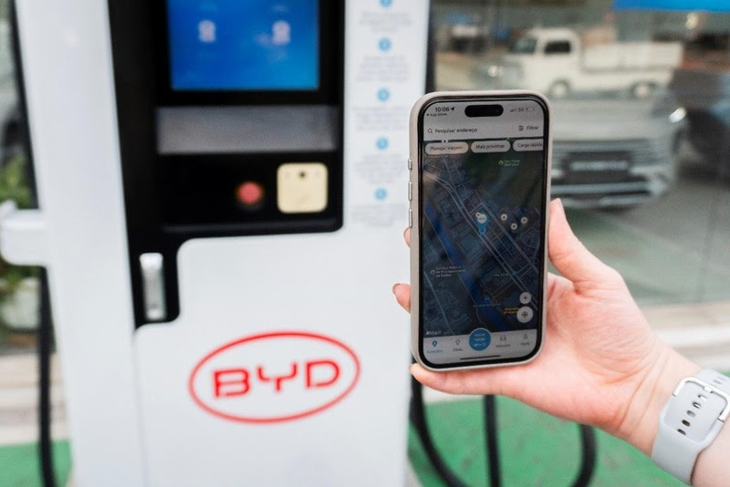 BYD atinge 125 carregadores rápidos no Brasil e consolida maior rede pública do país