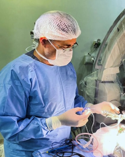 Mês de conscientização do Parkinson acende alerta para sintomas silenciosos