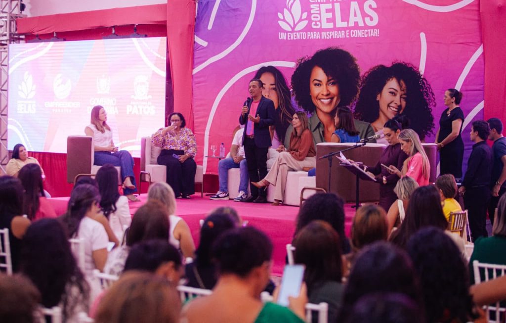‘Empreender com Elas’ reúne 400 mulheres em Patos e fortalece empreendedorismo feminino no Sertão
