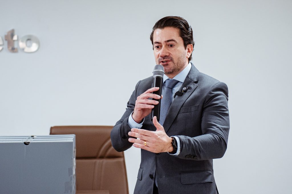 Carlos Ulysses Neto convoca participação ativa e projeta novo ciclo da Anoreg-PB