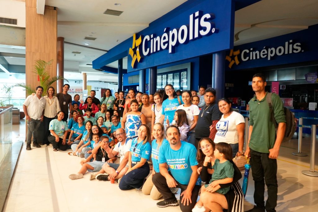 Manaira Shopping e FUNAD realizam sessão de cinema inclusiva para pessoas com autismo em JP