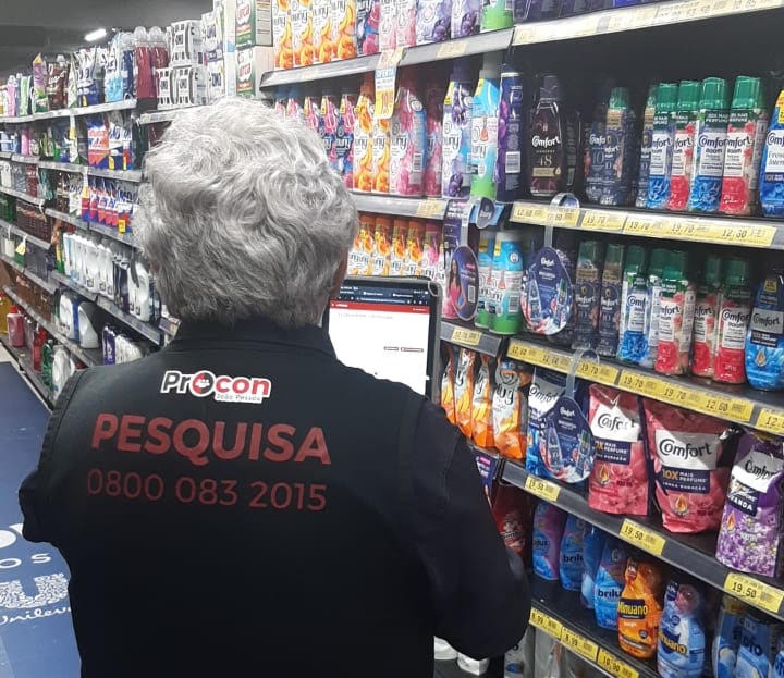 Procon-JP aponta diferença de quase R$ 30 em sabão líquido e variação de até 245% em desinfetante