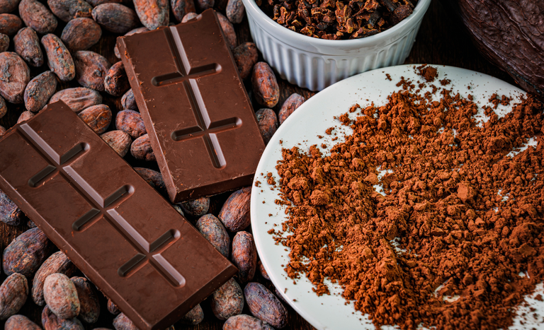 Chocolate de verdade deve ter no mínimo 35% de cacau, define lei sancionada por Lula